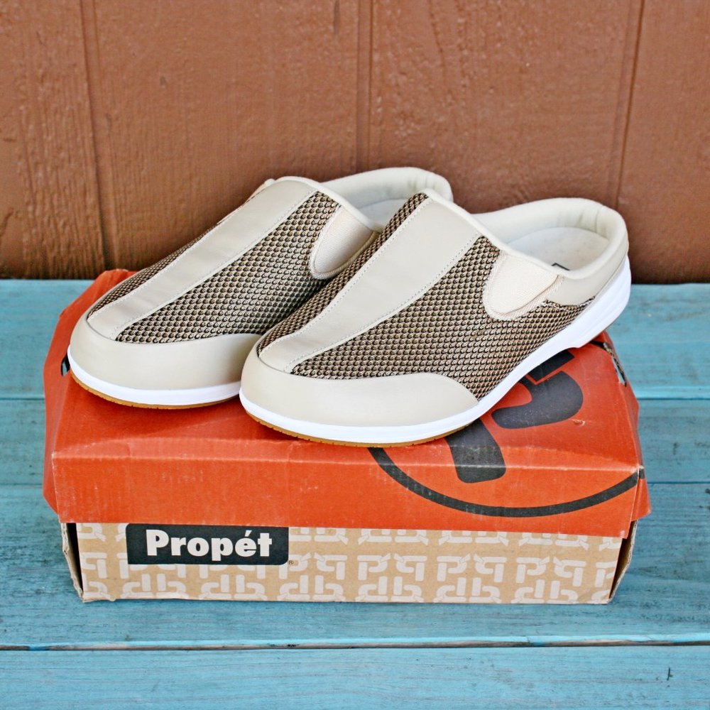 Propet Washable Walker Slide Mules Shoes Sz 7 NARROW